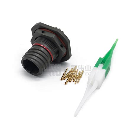 Mil 38999 Cable Connector D38999/24wa35pn 6 POS Plug - China Connector ...