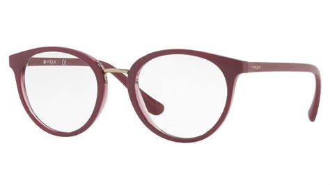 14 Best Eyeglass Frames For Women Over 50 For All Face Shapes