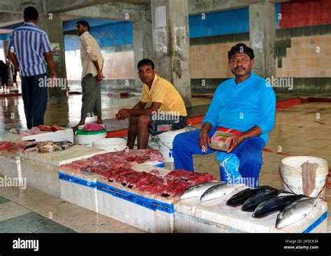 Fish Market Fishing Port Male Maldives Fishmonger Stock Photo Alamy