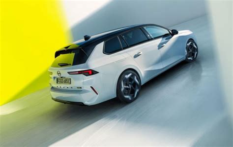 Opel D Voile Les Nouvelles Astra Gse Et Astra Sports Tourer Gse