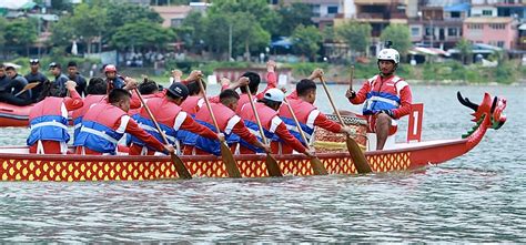 In Photos Dragon Boat Race In Phewa Lake In Pokhara Myrepublica