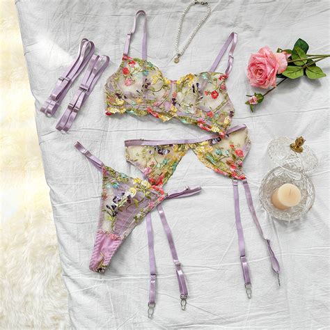 Generic New Sexy Lingerie Sexy Women Embroidery Floral Color Matching Bra Garter Sexy Suit