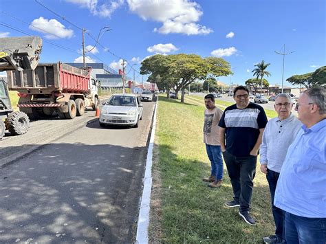 Prefeito Chico Acompanha In Cio Do Recape Na Rua Orlando