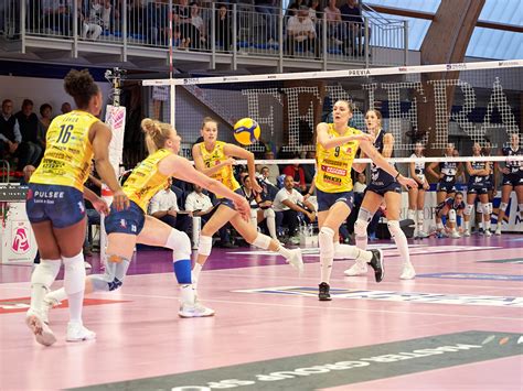 Reale Mutua Fenera Chieri Vs Prosecco Doc Imoco Volley Imoco Volley