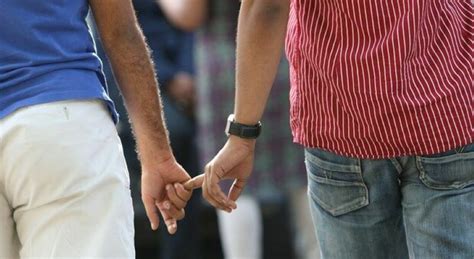 Estorsione Agli Utenti Della Piattaforma Di Incontri Gay Dacci I Soldi O Pubblichiamo I Video