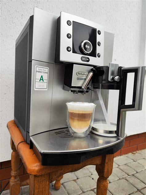 Кавомашина кофемашина Delonghi Perfecta ESAM 5500 новий молочник: 8 200 ...