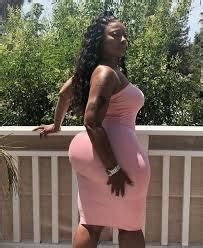 Minimal Coverage Porn Pic