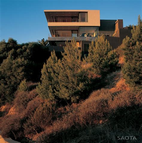 Особняк для вечеринок в Кейптауне от SAOTA