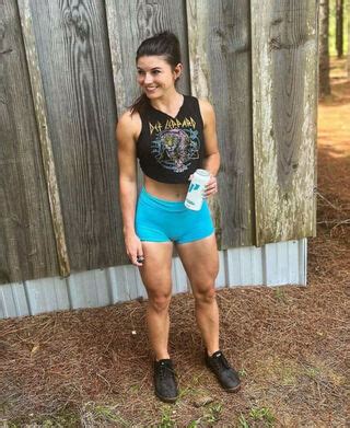 Hannah Barron FAKES Hannahbarron96 Nude OnlyFans NudoStar TV