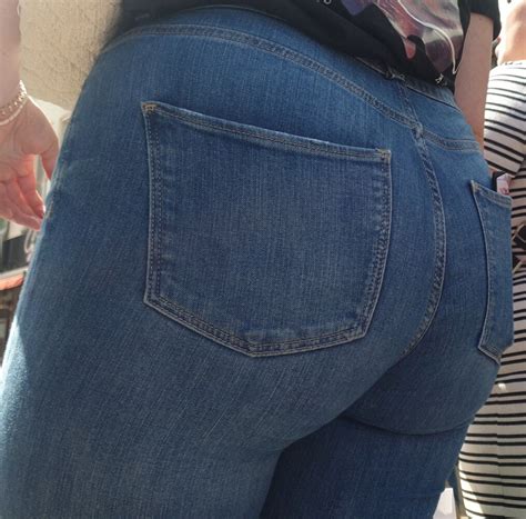 Redhead Thicc Ass In Tight Jeans Tight Jeans Forum