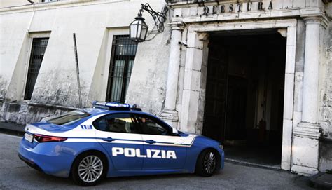 Caserta Provocarono Un Vasto Incendio A Casertavecchia Arrestati