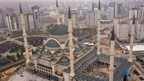 Ahinbey Millet Camii Nerede Zelli I Ne Neden Avize Kullan Lmad