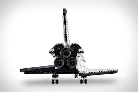 LEGO NASA Space Shuttle Discovery | Uncrate