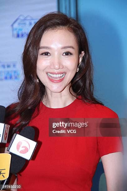 Wenwen Han Photos and Premium High Res Pictures - Getty Images