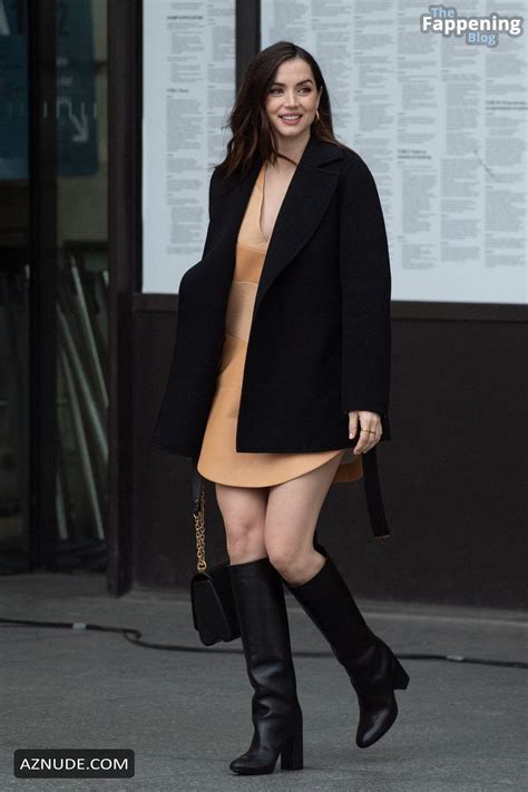 Ana De Armas Sexy Flashes Her Hot Underwear At The Louis Vuitton Fashion Show In Paris Aznude