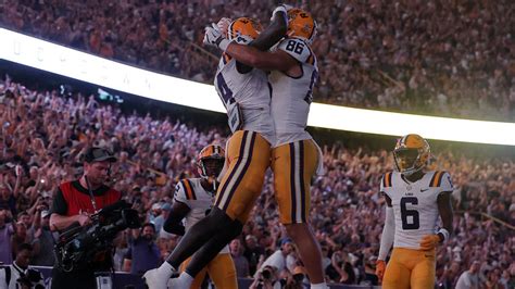 Lsu Edges Ole Miss With Walk Off Touchdown In Overtime As Tigers Resurrect College Football