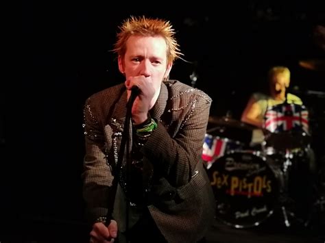 Sex Pistols Experience Put On A Night To Remember Brighton And Hove News