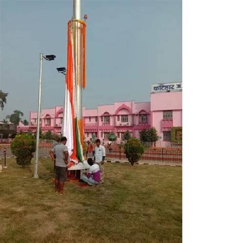 Hot Dip Galvanized Flag Mast Pole Manufacturer Seller In Bharatpur