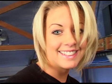 Metro Blowjob Fantasies 22 Scene 2 XVIDEOS