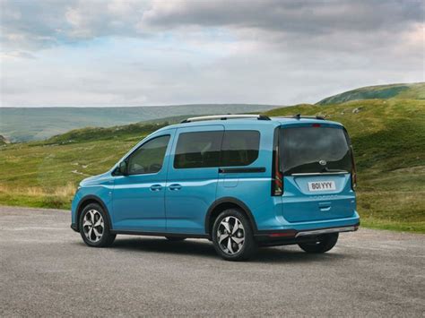 Ford Tourneo Connect 2022 Review Available New Mpv Petroldiesel