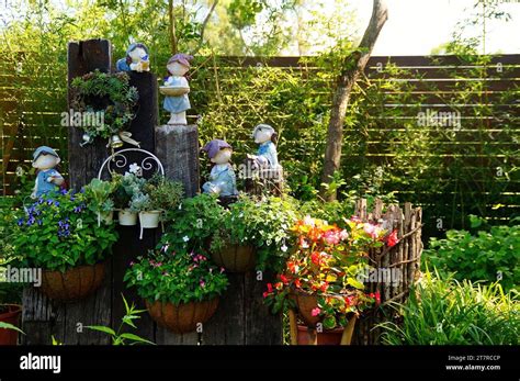 Garden Design Ideas Stock Photo Alamy