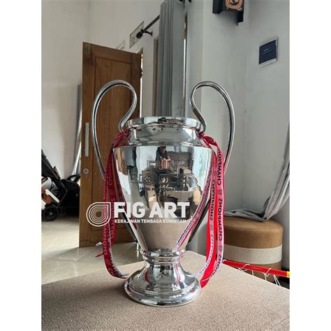 Jual Replika Piala Liga Champions UCL Size Sedang Shopee Indonesia