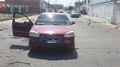 Atacan A Balazos A Pareja A Bordo De Auto Uno Fallece