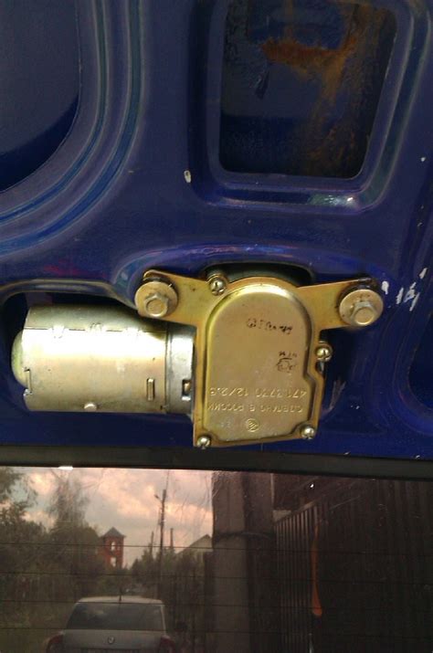 заварили отверстие для дворника — Lada Ока 11113, 0,8 л, 2002 года ...