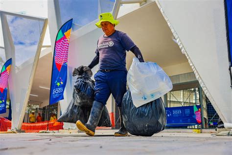 Desechos Sólidos San Salvador on Twitter Nuestras cuadrillas trabajan