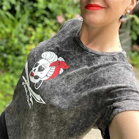 Teeshirt Femme Manches Courtes Col Rond Acid Wash Poulette Pirate