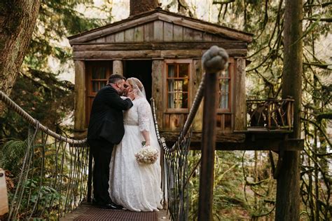 Small Wedding Photography Packages in Seattle | Jacquelyn Portolese