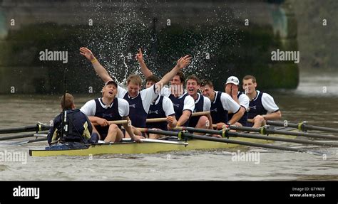 Oxford v cambridge st university boat race hi-res stock photography and ...