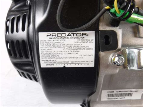 Predator Hp Cc Ohv Horizontal Shaft Gas Engine Dented Gas Tank