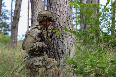 The Role Of The Squad Leader Article The United States Army