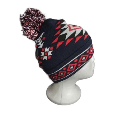 Indigenous design tuque blue – Treasures