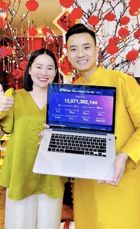 Bỏ Túi Hàng Tỷ đồng Sau Mỗi Phiên Livestream Gia đình Quyền Leo Daily