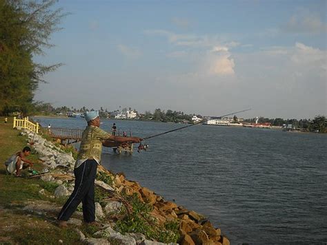 Sungai Golok Infogaleri Tengku Anis Pengkalan Kubor Tump Flickr