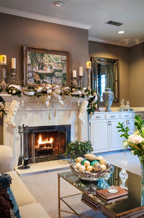 Christmas Mantel Décor Ideas | My Decorative