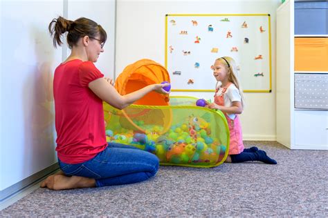 El Papel Del Juego En La Terapia Ocupacional Hop Toys Conhe A A