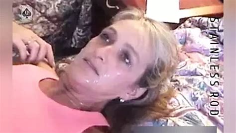 Milf Susan Begr T Lieblings Bbc Stier Indem Sie Seinen Arsch Leckt Xhamster