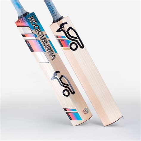 Acquistare Kookaburra Aura Pro Small Adult Cricket Bat