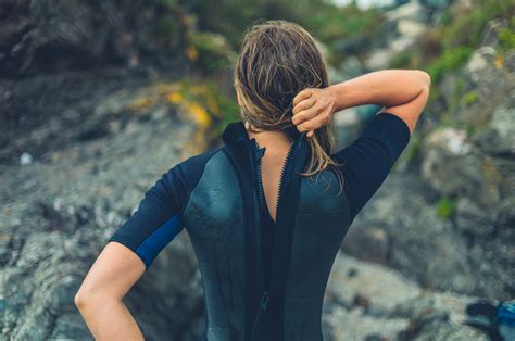 The Ultimate Wetsuit Thickness And Water Temperature Guide For Rookies