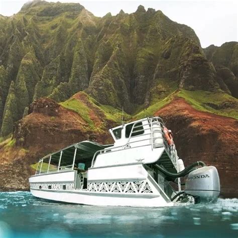 Na Pali Catamaran Snorkel Tour 5 Hour | Kauai.com