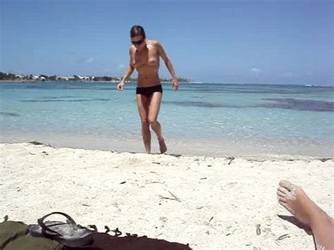 Free Lesbian Vacation Porn Videos XHamster