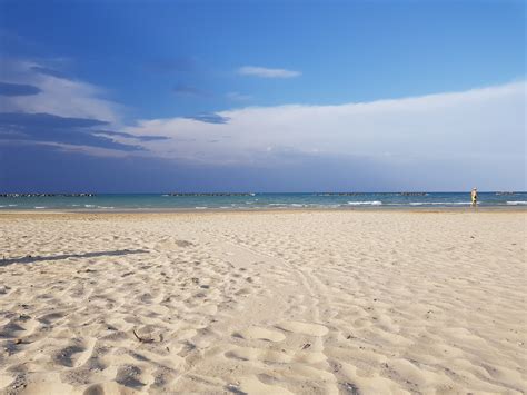 Senigallia beach on the map with photos and reviews🏖️ BeachSearcher.com