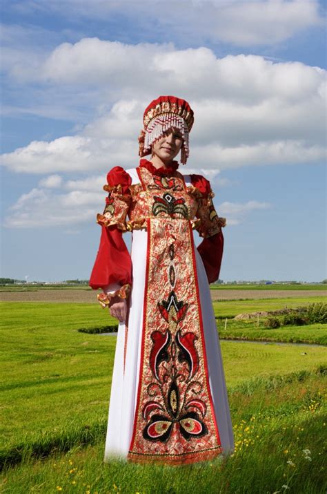 русские народные » Каталог костюмов » Арт-Мода - сценические костюмы ...