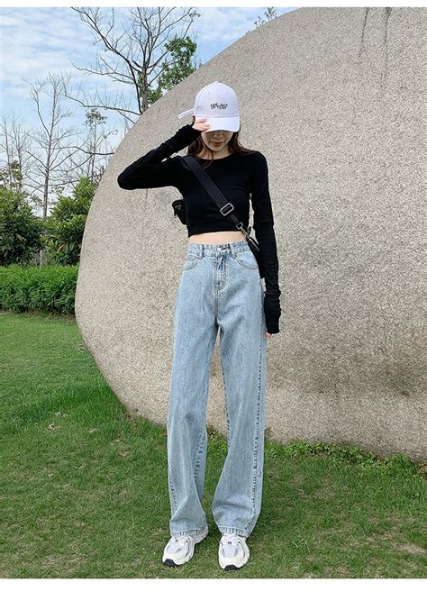 Khám phá vẻ đẹp của gái xinh mặc quần jeans cực hot