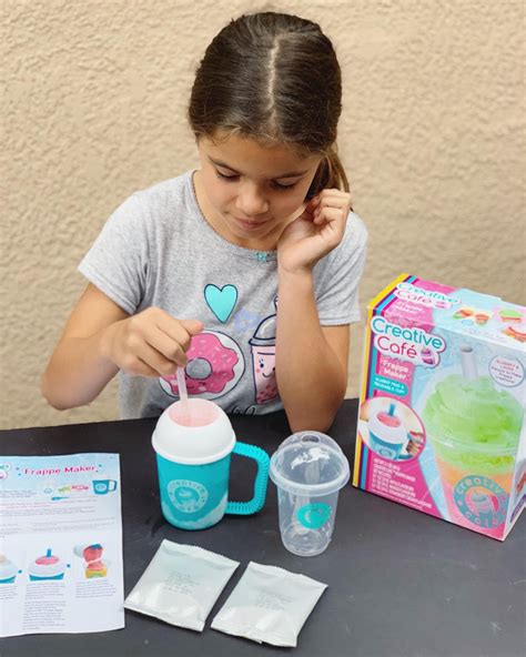 how to make frappes at home