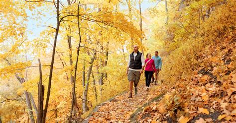 Hiking | Explore Minnesota