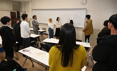 【国際学部】活躍する先輩の講話や企業訪問で 東海大学新聞web版